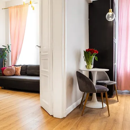 Апартаменты Househost Apartment: Lazarza Ii Street *